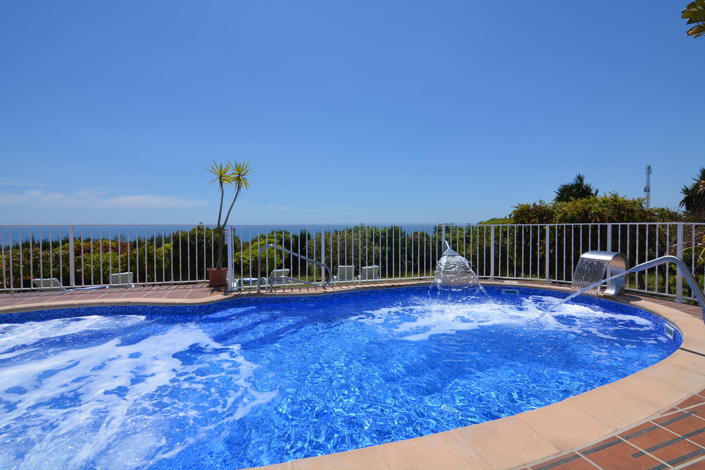 Hotel Al-Andalus Nerja Esterno foto